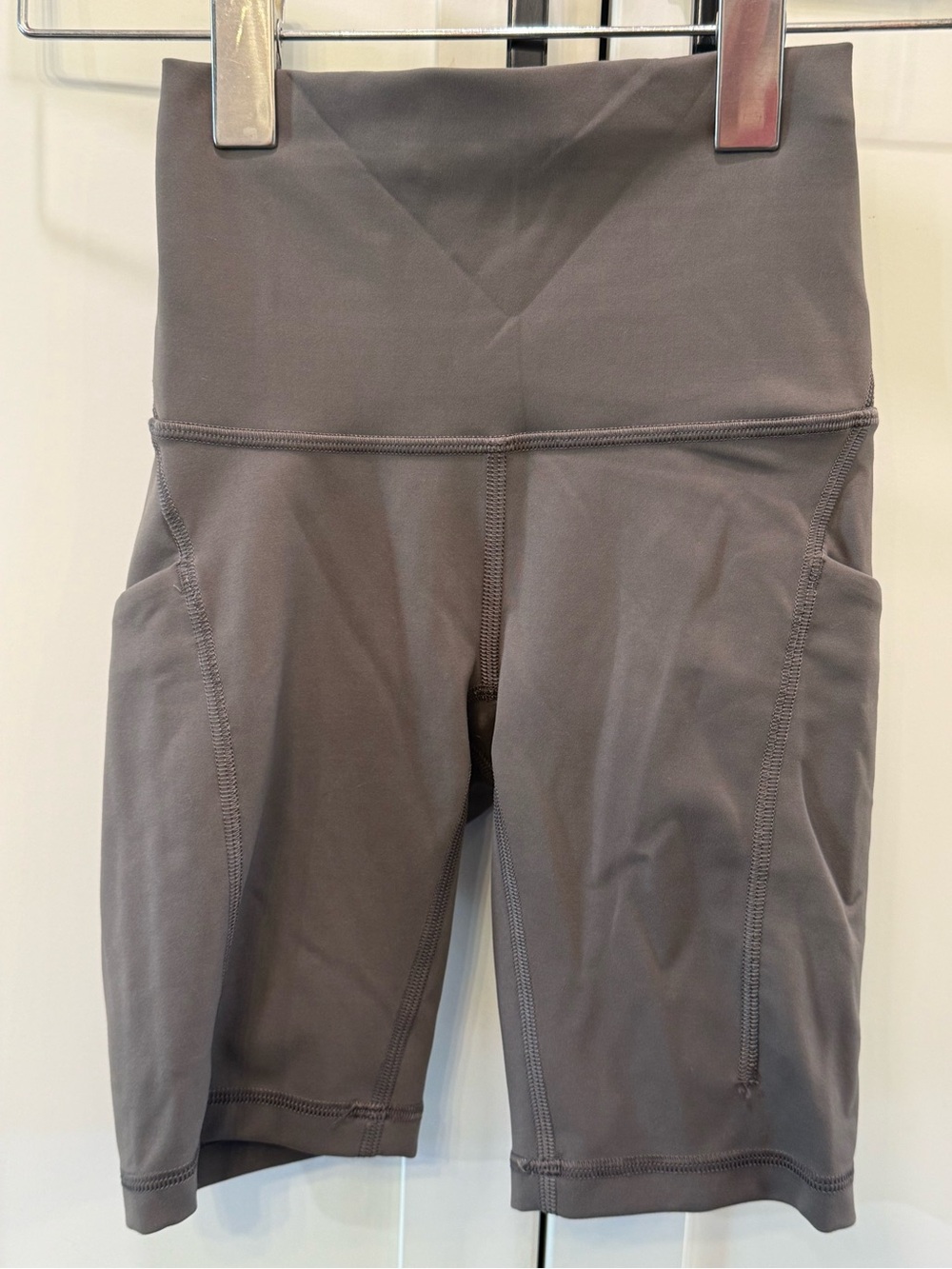 Lululemon Wunder Train High-Rise Short with Pockets 8"